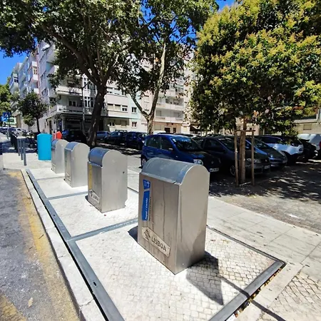 Lisbon, With Ac In Penha De Franca, * Lisbona